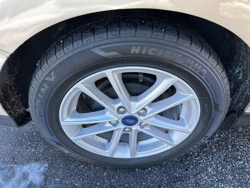 Used 2018 Ford Focus SE image 10