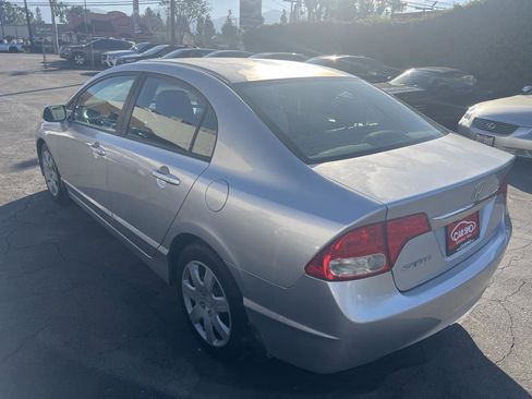 Used 2010 Honda Civic LX image 5