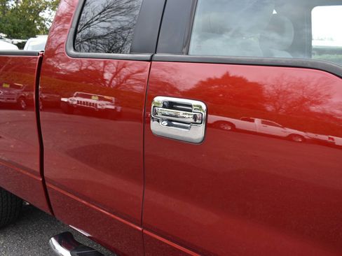 Used 2013 Ford F150 XLT w/ XLT Chrome Pkg image 32