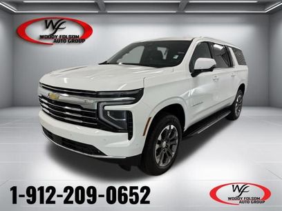 Used 2025 Chevrolet Suburban LT w/ Comfort Package