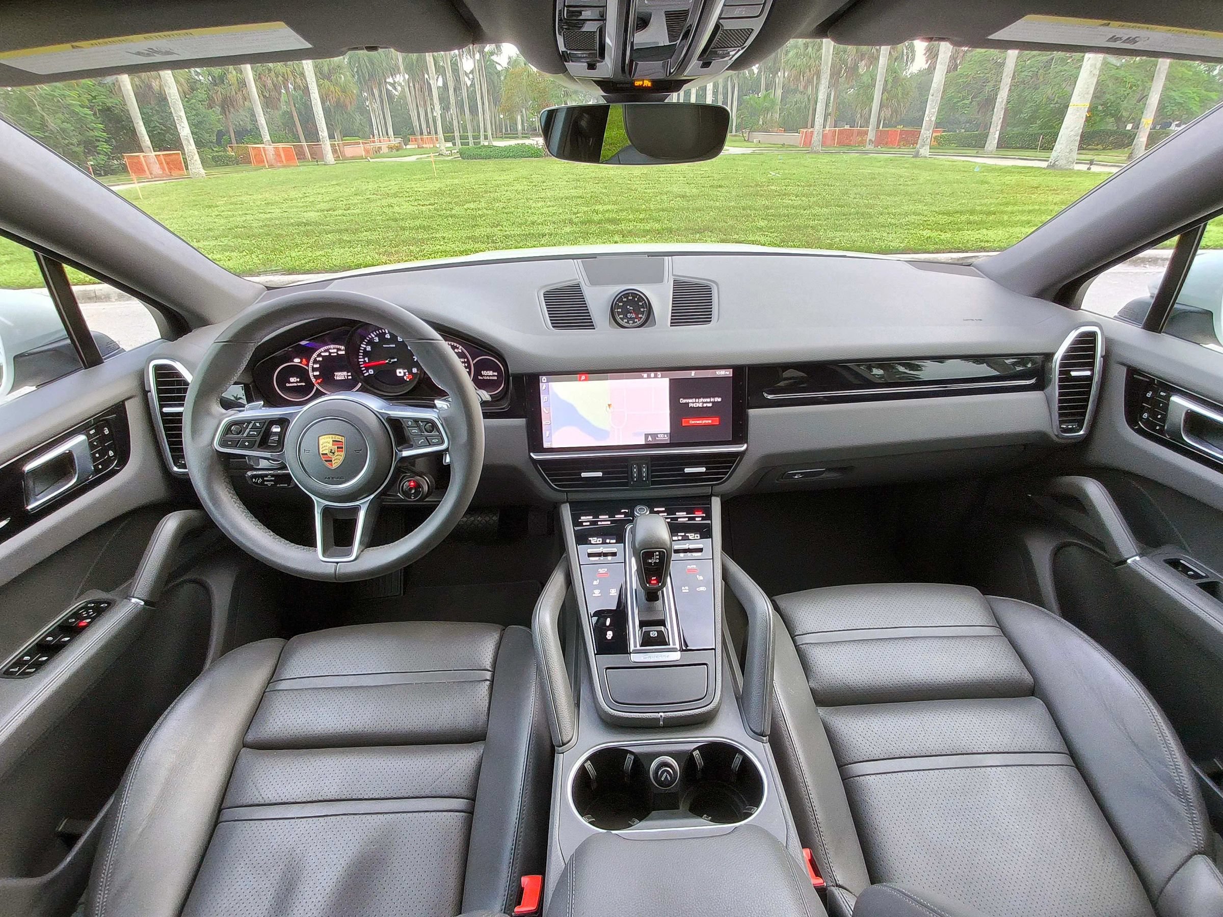 Used 2021 Porsche Cayenne Coupe AWD/4WD image 10