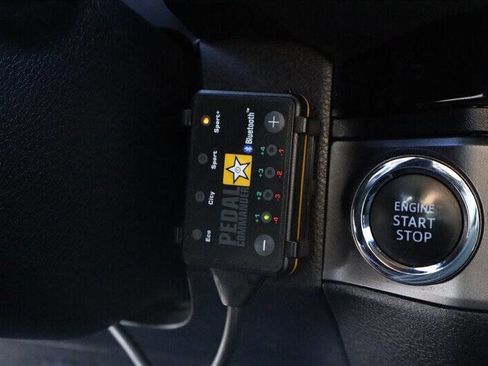 Used 2017 Toyota Tacoma TRD Off-Road w/ Tow Package image 20