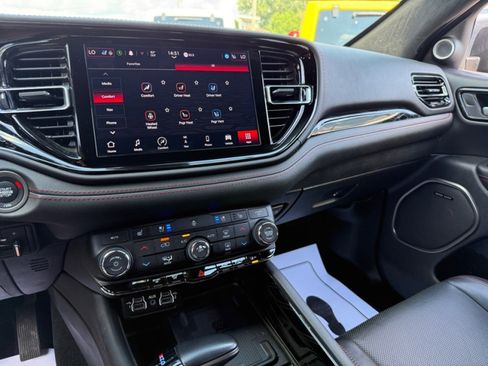 Used 2024 Dodge Durango Citadel AWD/4WD image 12