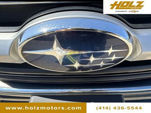 Used 2022 Subaru Outback Premium image 29