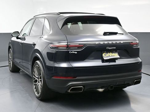 Used 2023 Porsche Cayenne Platinum Edition image 6