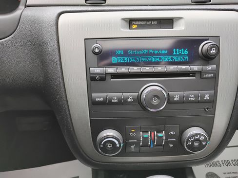 Used 2009 Chevrolet Impala SS w/ Convenience Package image 5