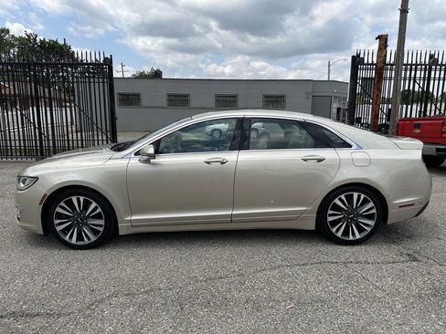 Used 2017 Lincoln MKZ Reserve w/ Technology Package image 8