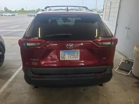 Used 2020 Toyota RAV4 LE w/ All Weather Liner Package FWD image 6
