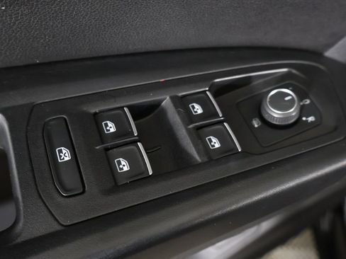 Used 2019 Volkswagen Atlas SEL AWD/4WD image 46