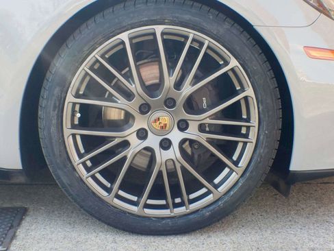 Used 2023 Porsche Panamera 4 Platinum Edition w/ Assistance Package image 58