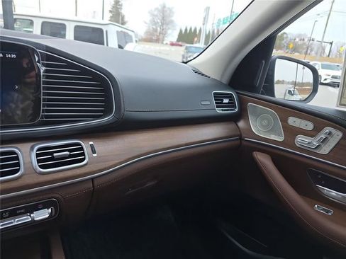 New 2026 Mercedes-Benz GLE 450 4MATIC image 25