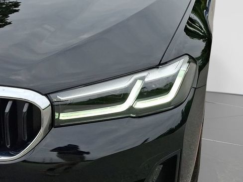 Used 2023 BMW 530i w/ Premium Package RWD image 11