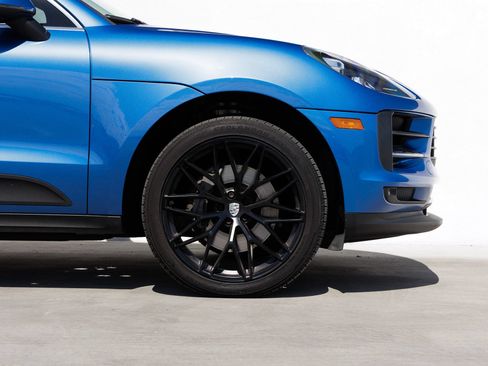 Used 2020 Porsche Macan S AWD/4WD image 11
