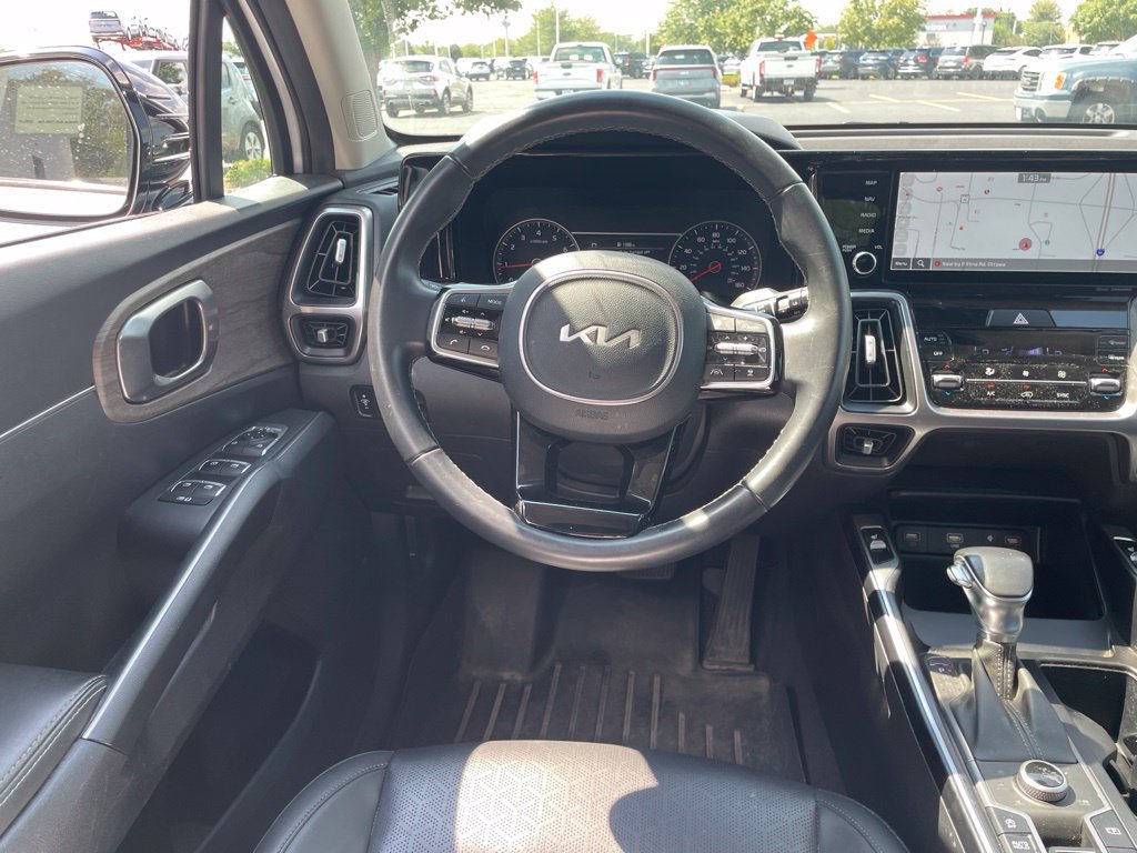 Used 2023 Kia Sorento X-Line EX AWD/4WD image 13