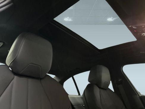 Used 2026 BMW 530i w/ Premium Package RWD image 13