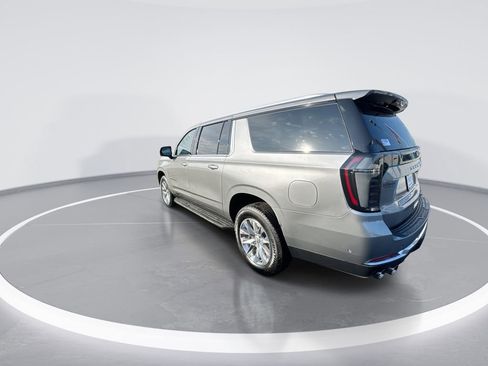 New 2026 Chevrolet Suburban Premier w/ Sun And Tow Package image 6