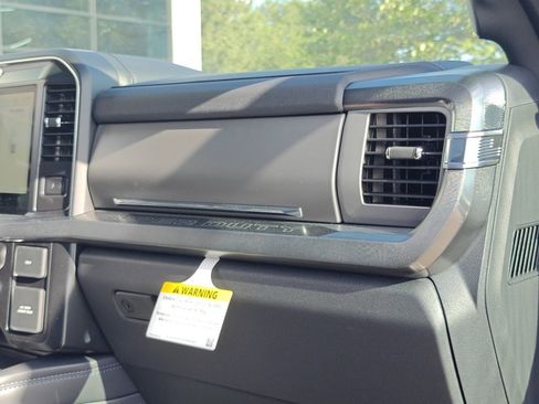 Used 2025 Ford F350 Platinum w/ Tremor Off-Road Package image 29