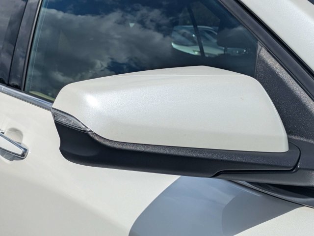 Used 2022 Chevrolet Equinox Premier FWD image 10