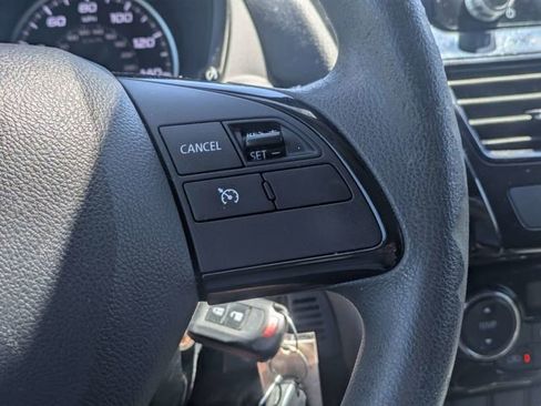 Used 2022 Mitsubishi Eclipse Cross LE FWD image 25