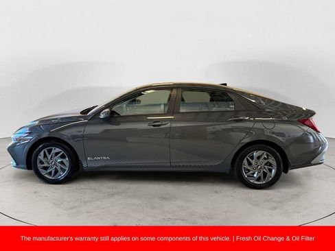 Used 2024 Hyundai Elantra SEL FWD image 2