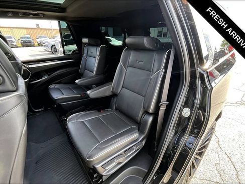 Used 2025 Cadillac Escalade Sport w/ Touring Package AWD/4WD image 6