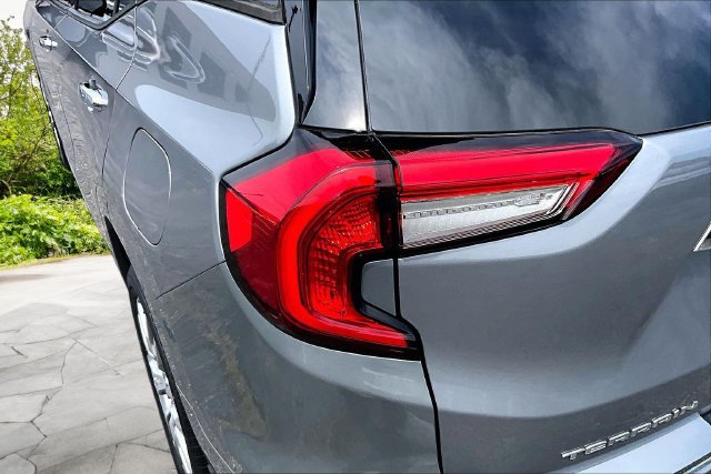 Used 2023 GMC Terrain Denali AWD/4WD image 28