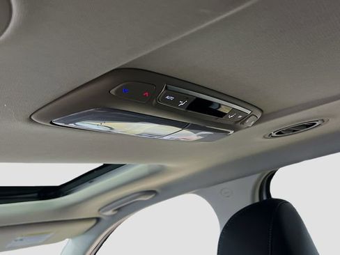 New 2025 Kia Telluride S image 28