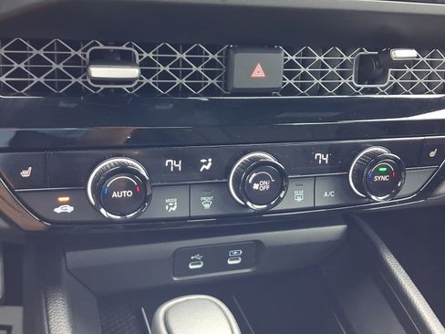 Used 2025 Honda Accord Sport image 17