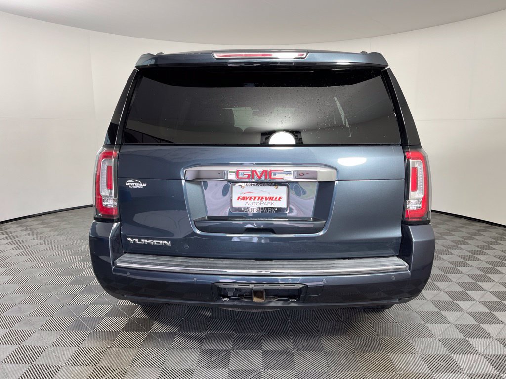 Used 2019 GMC Yukon Denali AWD/4WD image 11