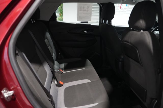 Used 2023 Chevrolet TrailBlazer LT w/ Convenience Package AWD/4WD image 16