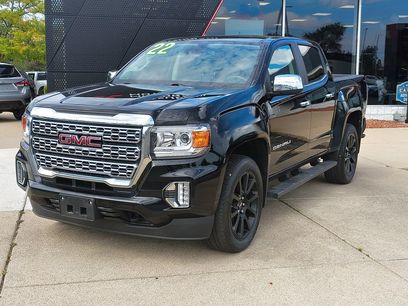 Used 2022 GMC Canyon Denali w/ Denali Black Edition Package
