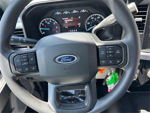 New 2025 Ford F350 XLT w/ FX4 Off-Road Package image 21
