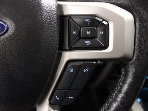 Used 2018 Ford F150 Lariat AWD/4WD image 33