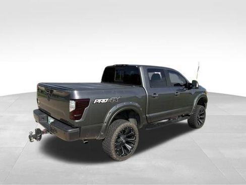 Used 2019 Nissan Titan PRO-4X w/ Pro-4x Convenience Package AWD/4WD image 3