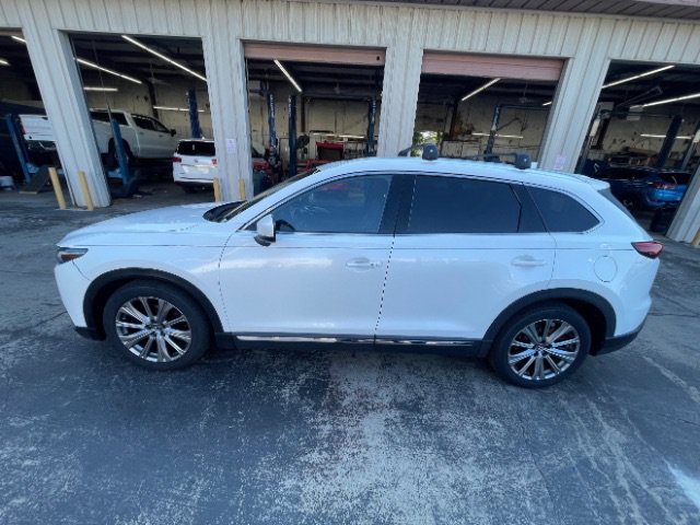 Used 2022 MAZDA CX-9 Signature AWD/4WD image 3
