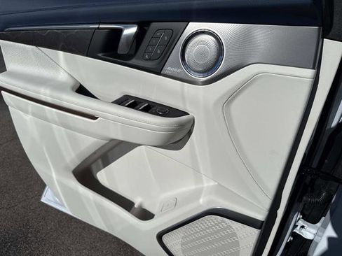 New 2026 Buick Enclave Avenir w/ Super Cruise Package image 13