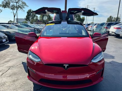 Used 2022 Tesla Model X Plaid AWD/4WD image 9