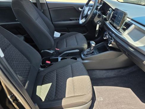 Used 2023 Kia Rio LX FWD image 15