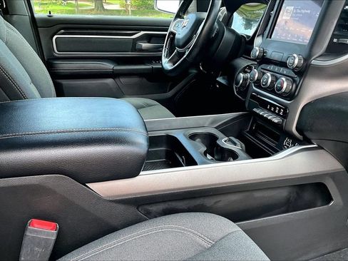 Used 2021 RAM 1500 Big Horn AWD/4WD image 31