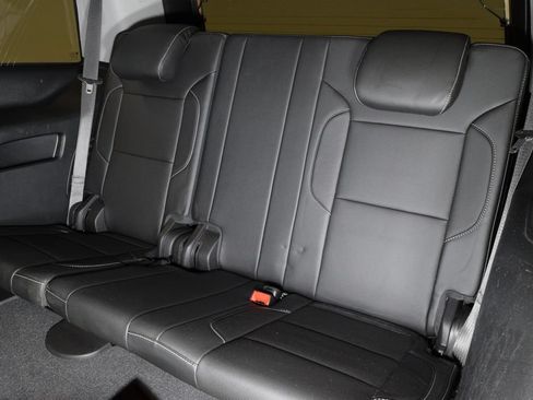 Used 2020 Chevrolet Tahoe Premier AWD/4WD image 28
