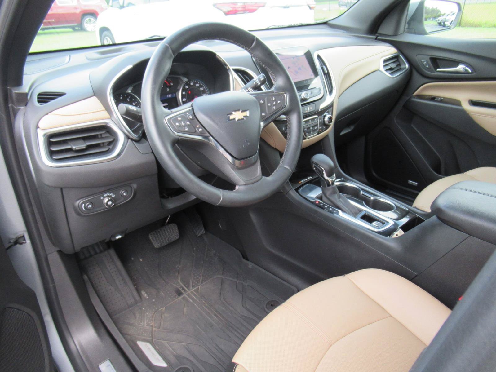 Used 2024 Chevrolet Equinox Premier FWD image 15