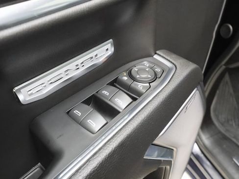 Used 2024 GMC Sierra 1500 Denali image 9