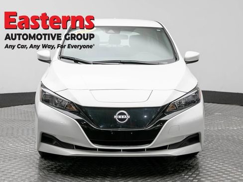 Used 2023 Nissan Leaf S FWD image 2