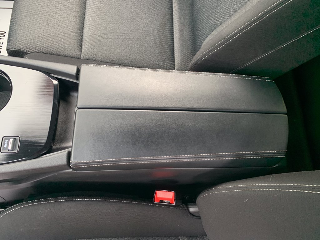 Certified 2025 Nissan Rogue SV FWD image 26
