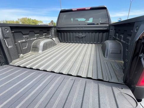 New 2026 Chevrolet Silverado 1500 RST w/ Z71 Off-Road Package AWD/4WD image 8