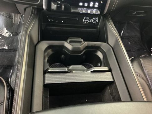 Used 2019 RAM 2500 Limited AWD/4WD image 22