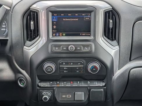Used 2022 Chevrolet Silverado 1500 Custom Trail Boss AWD/4WD image 16