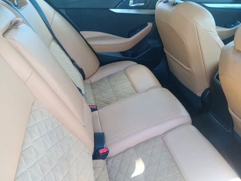 Used 2016 Nissan Maxima SR FWD image 22