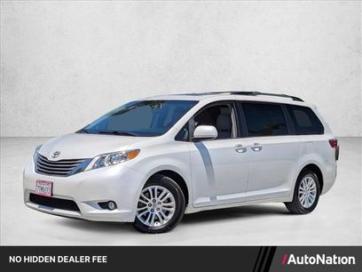 Used 2016 Toyota Sienna XLE