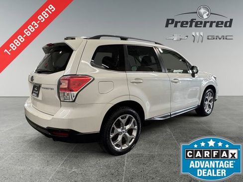 Used 2018 Subaru Forester 2.5i Touring AWD/4WD image 18